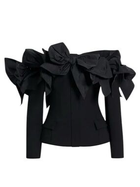 OSCAR DE LA RENTA
Off-the-shoulder Ruffled Blazer In Black